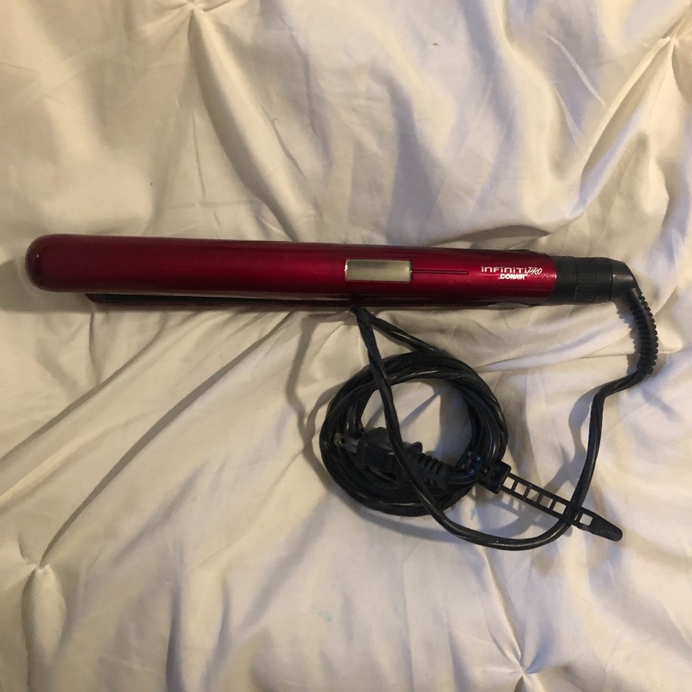infiniti Pro Conair Straightener